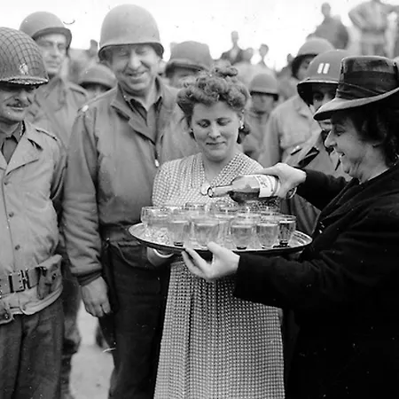 Maison Confortable A Avec Piscine Privee * Saint-Germain-du-Pert