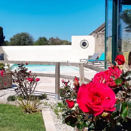 Maison Confortable A Avec Piscine Privee Prázdninový dům *