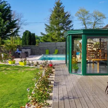 Maison Confortable A Avec Piscine Privee