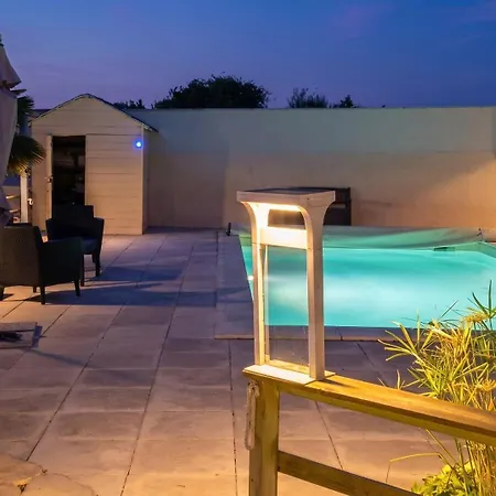 Maison Confortable A Avec Piscine Privee Prázdninový dům