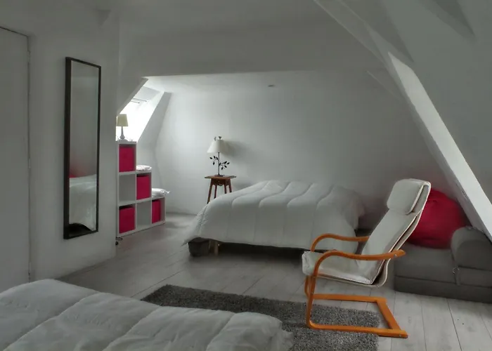 Maison Confortable A Avec Piscine Privee Saint-Germain-du-Pert