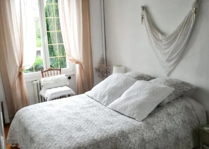 Maison Confortable A Avec Piscine Privee