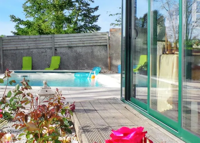 Maison Confortable A Avec Piscine Privee *